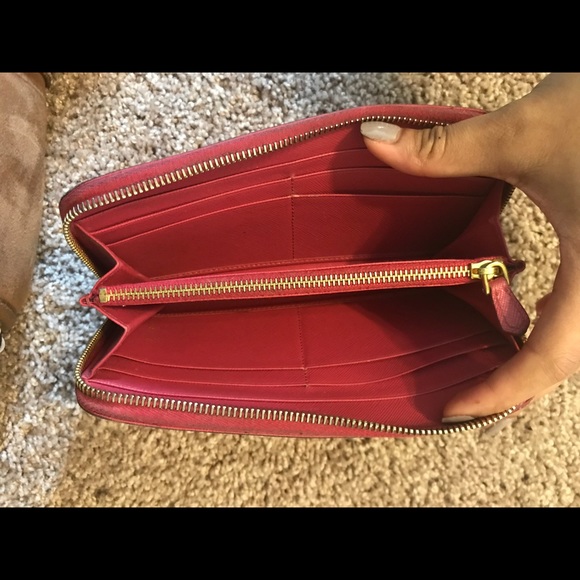SOLD Prada Saffiano Leather Zip Wallet Pink - Picture 5 of 5